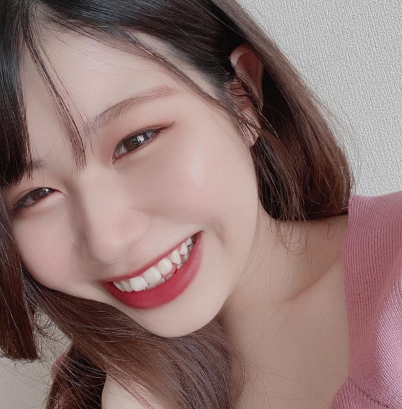 菜々緒さん